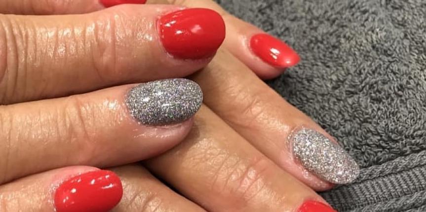 Red and glitter natural overlays