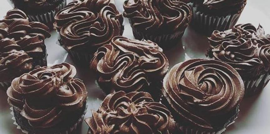 chocolate buttercream normal cupcakes