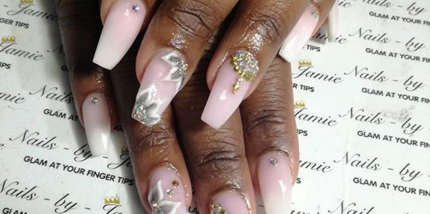 baby boomer acrylic nails