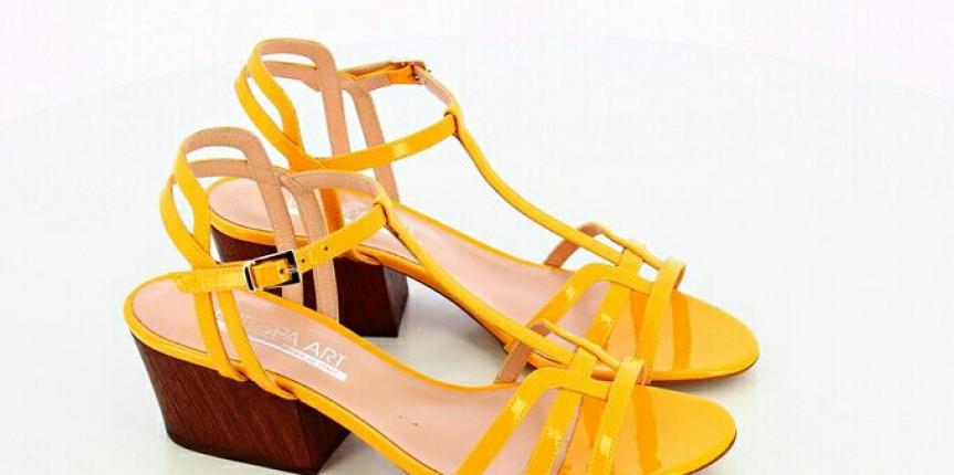 Ladies Heel Sandal