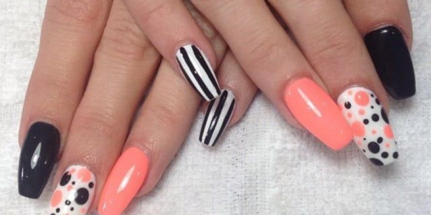 Orange and stripe design acrylic extensions