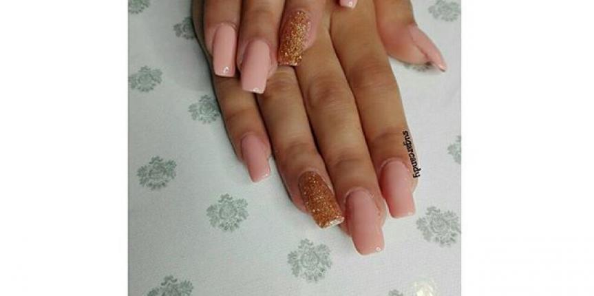 pink and gold gel overlays