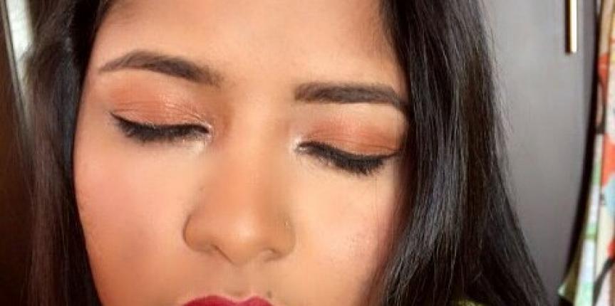 Natural eye and red lip makeup look