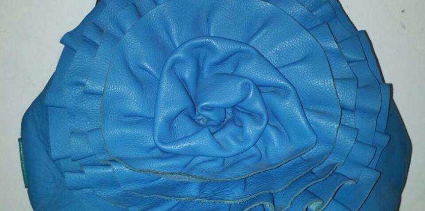 Blue ruffle bag