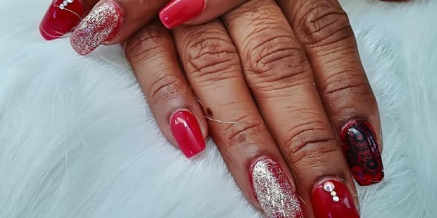 Red acrylic extensions