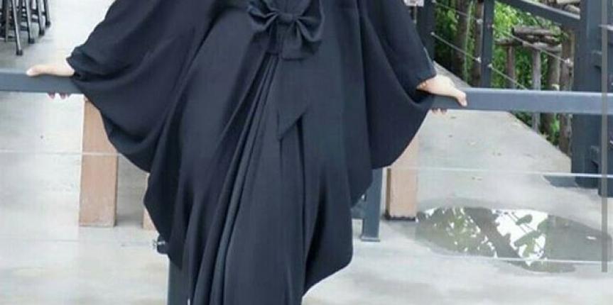 Bow detailed black abaya